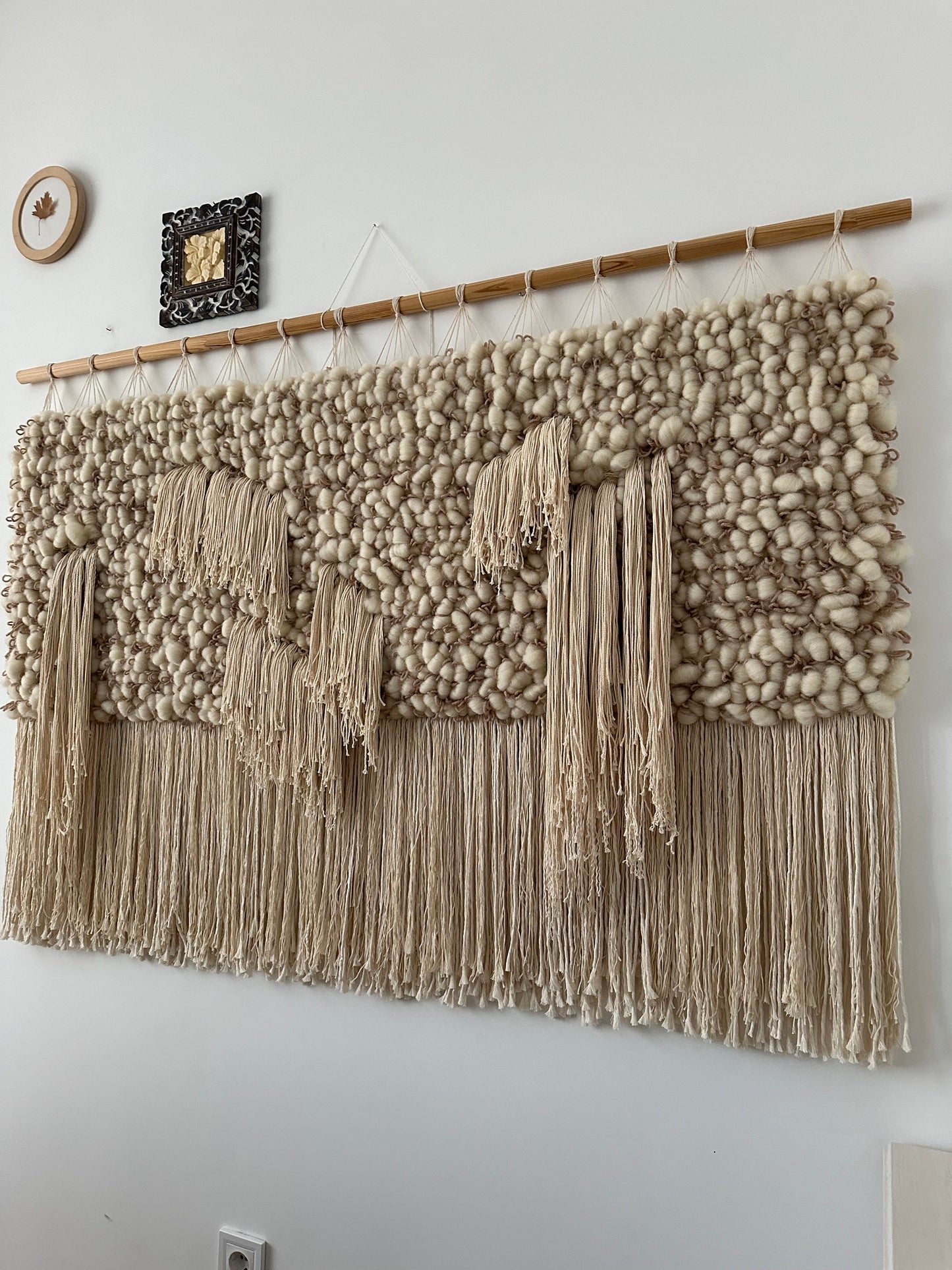Large Monochrome Wall Hanging – Wool Fiber Art in Ivory & Beige