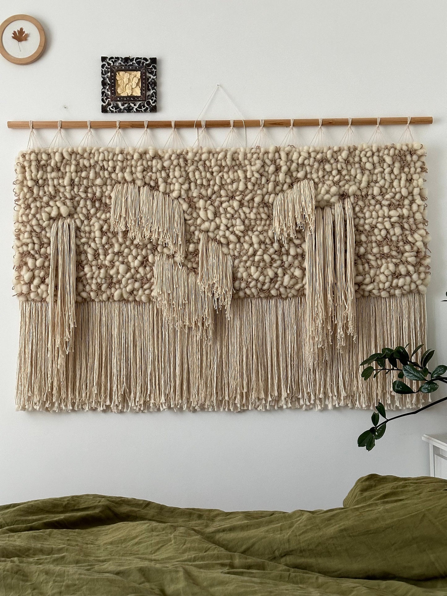 Large Monochrome Wall Hanging – Wool Fiber Art in Ivory & Beige